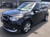 Used 2018 Kia Soul EV + image 3