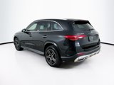 Used 2024 Mercedes-Benz GLC 300 4MATIC image 5