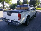 Used 2019 Nissan Frontier SL image 5