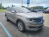 Used 2016 Lincoln MKX Select image 3