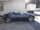 Used 2007 Pontiac Solstice Convertible w/ Premium Package image 2