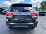 Used 2017 Jeep Grand Cherokee Limited image 4