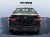 Used 2022 Toyota Camry SE image 4