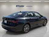 Used 2025 Volkswagen Jetta SE image 6