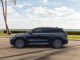 New 2025 Lincoln Corsair FWD image 3