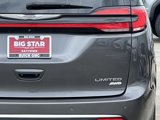 Used 2021 Chrysler Pacifica Limited image 5