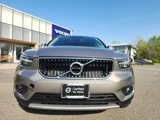 Certified 2022 Volvo XC40 T5 Momentum w/ Premium Package image 6