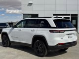 New 2025 Jeep Grand Cherokee Altitude image 4