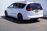 Used 2018 Chrysler Pacifica Touring-L w/ Premium Audio Group image 4