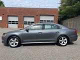 Used 2015 Volkswagen Passat 1.8T Limited Edition image 2