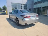 Used 2023 Toyota Camry SE image 5