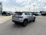 Used 2020 Jeep Compass Trailhawk image 3
