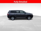 Used 2012 Toyota Highlander FWD image 4
