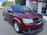 Used 2020 Dodge Grand Caravan SXT image 2
