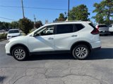 Used 2018 Nissan Rogue SV image 6