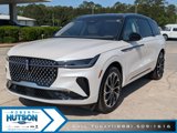 New 2025 Lincoln Nautilus Reserve image 2