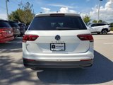 Used 2023 Volkswagen Tiguan SE image 5