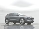 Used 2022 Ford Escape SE image 3
