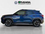 Used 2023 Chevrolet TrailBlazer LT w/ Sun and Liftgate Package image 2