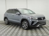 Used 2023 Volkswagen Taos SE w/ Panoramic Sunroof Package image 3