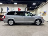 Used 2018 Dodge Grand Caravan SE image 4