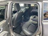 Used 2024 Jeep Compass Latitude image 3
