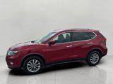 Used 2017 Nissan Rogue SV image 2