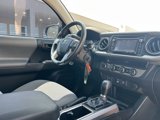 Used 2018 Toyota Tacoma SR5 image 2