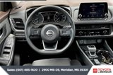 Used 2023 Nissan Rogue SV image 5