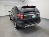 Used 2017 Ford Explorer XLT w/ Equipment Group 202A image 5