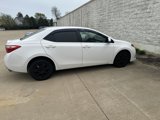 Used 2019 Toyota Corolla LE image 2
