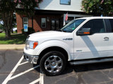 Used 2011 Ford F150 Lariat image 2