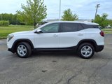 Certified 2022 GMC Terrain SLE image 2