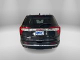 Used 2023 GMC Acadia Denali image 4