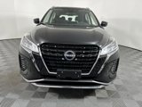Used 2024 Nissan Kicks SV image 3