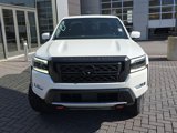 Used 2024 Nissan Frontier PRO-4X w/ Pro Convenience Package image 2