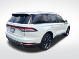 Used 2023 Lincoln Aviator Reserve w/ Equipment Group 201A image 4