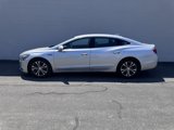 Used 2017 Buick LaCrosse Essence image 2