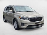 Used 2015 Kia Sedona LX image 3