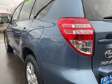 Used 2012 Toyota RAV4 FWD image 5