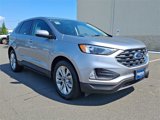 Used 2024 Ford Edge Titanium image 2