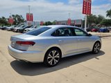 Used 2020 Volkswagen Passat 2.0T SEL image 5