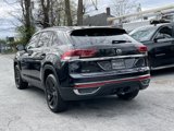 Used 2022 Volkswagen Atlas Cross Sport SE image 5
