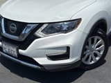 Used 2017 Nissan Rogue S image 3
