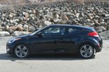 Used 2013 Hyundai Veloster w/ Style Pkg image 3