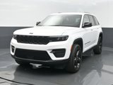 Used 2022 Jeep Grand Cherokee Altitude image 3
