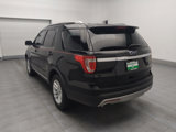 Used 2017 Ford Explorer XLT w/ Equipment Group 201A image 5