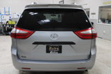 Used 2016 Toyota Sienna L image 5