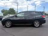 Used 2016 Nissan Pathfinder S image 6