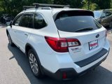 Used 2018 Subaru Outback 3.6R Touring image 4